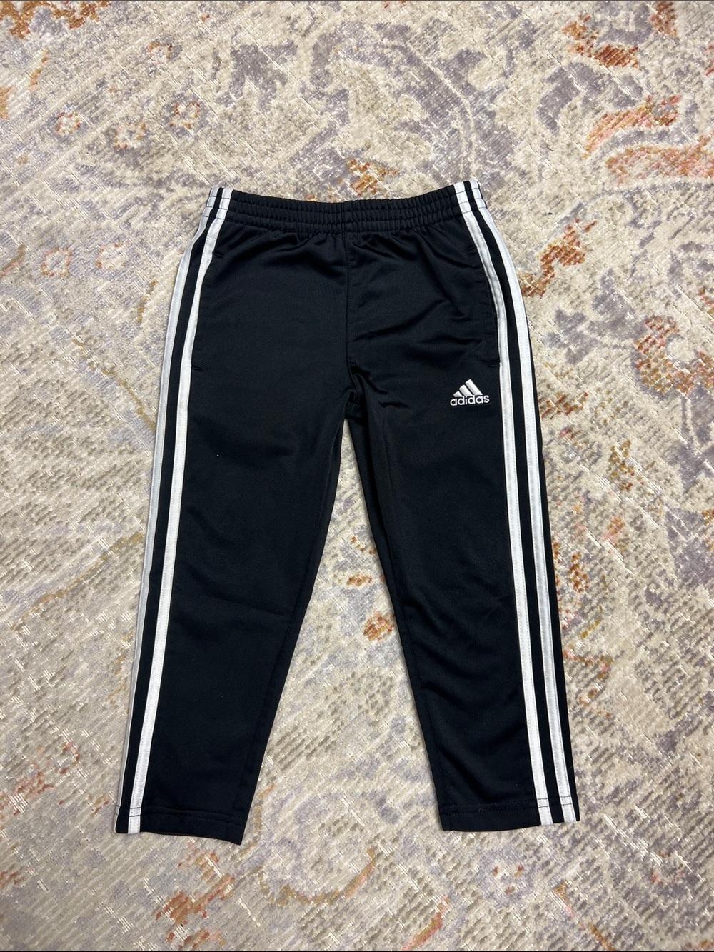 adidas athletic pants with pockets